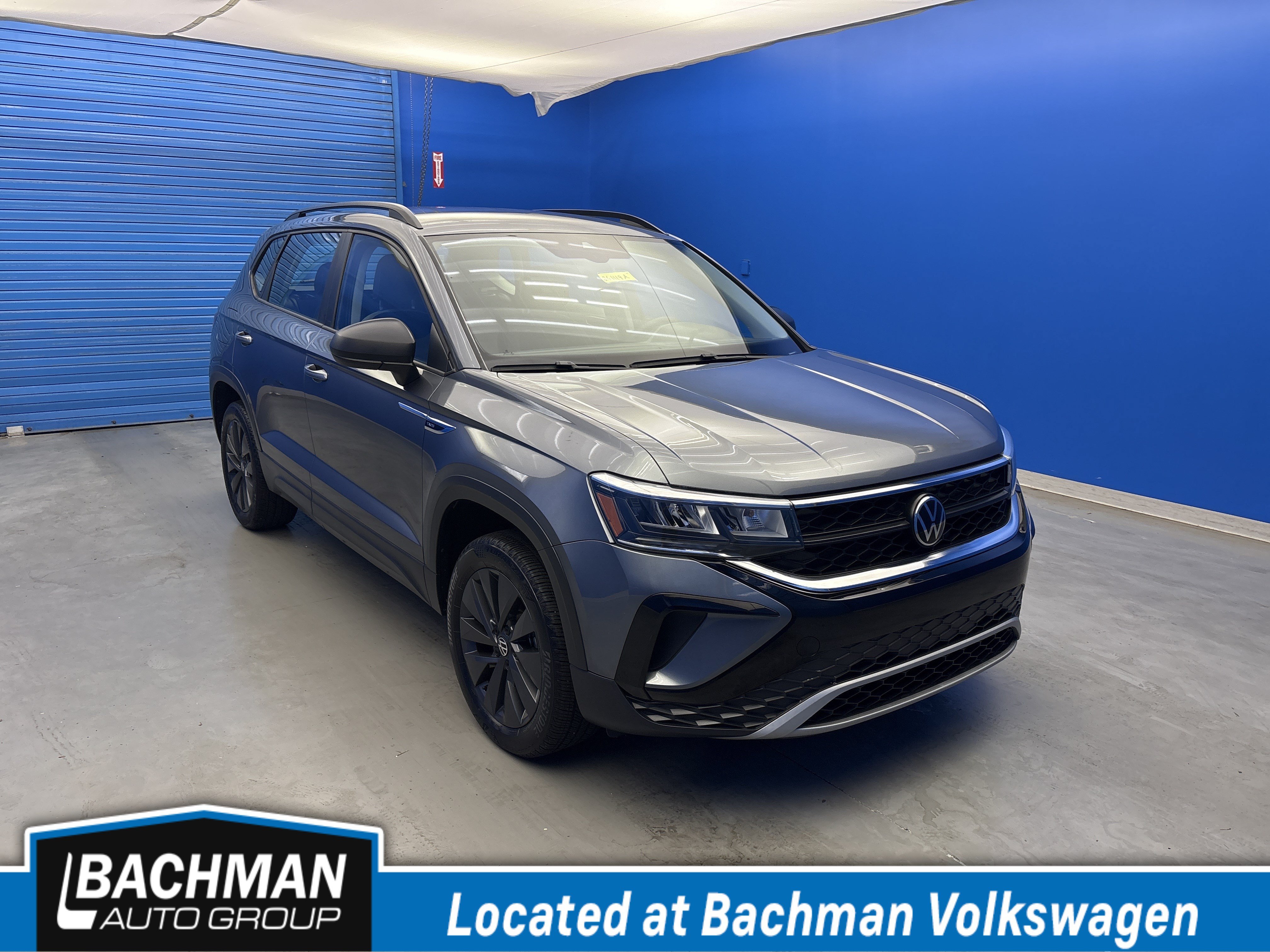 2023 Volkswagen Taos 1.5T S's photo