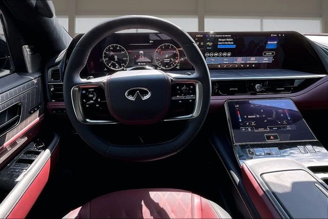 New 2027 2T RADIANT WHIT INFINITI AUTOGRAPH image 5
