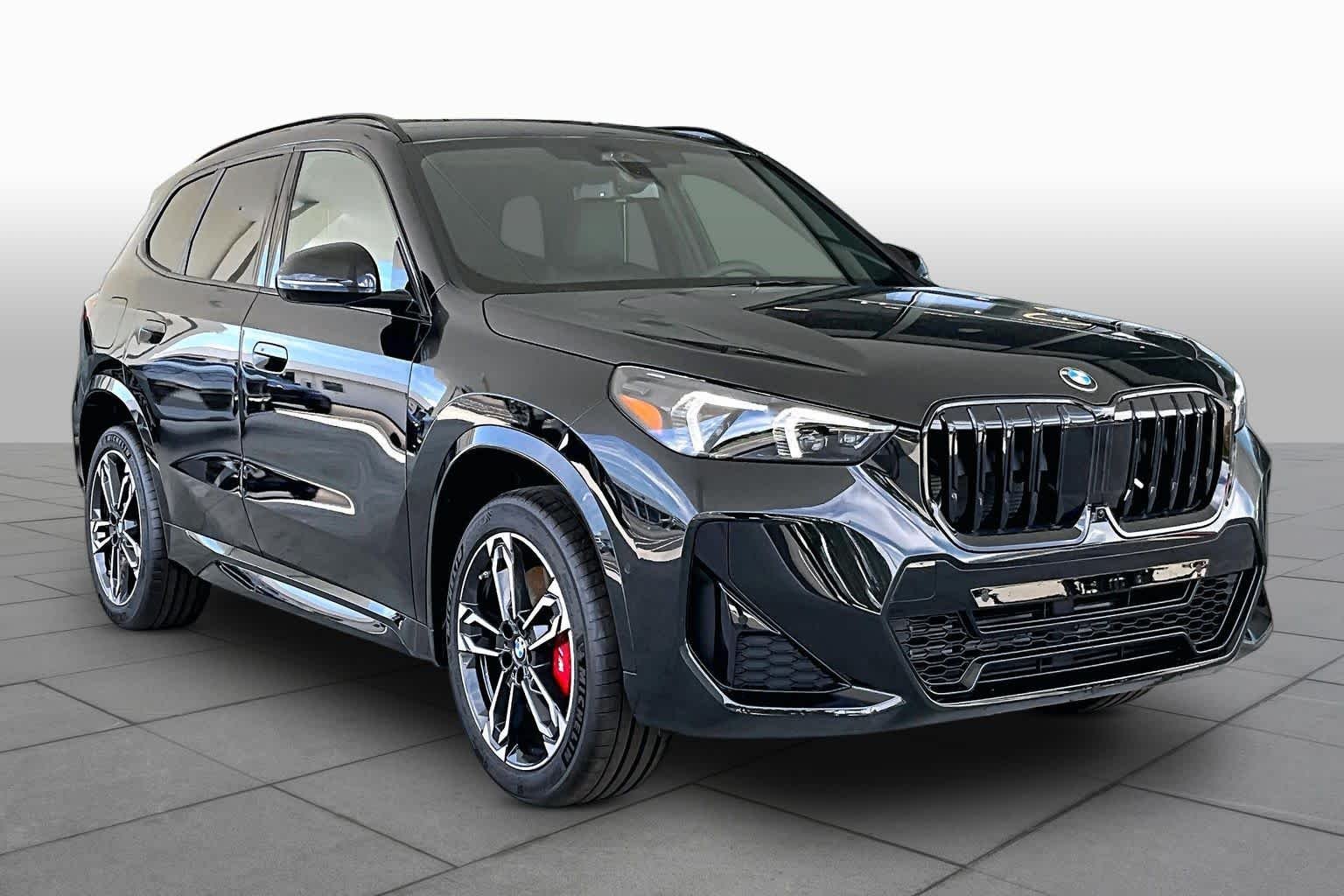 New 2026 Black Sapphire Metallic BMW xDrive28i image 2