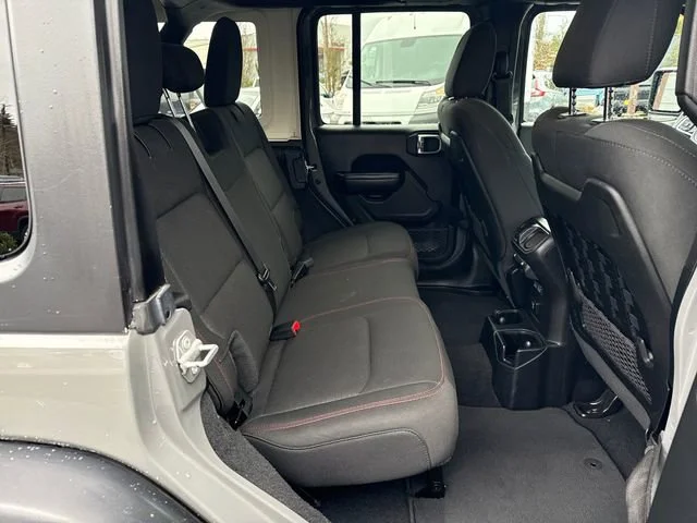 Used 2020 Sting-Gray Clearcoat Jeep Unlimited Rubicon image 10