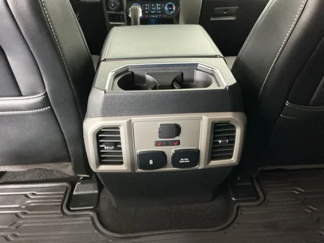 Used 2019 Agate Black Metallic Ford Lariat image 28