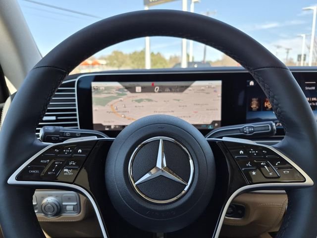 New 2026 MANUFAKTUR Moonlight White Metallic Mercedes-Benz GLE 350 image 14