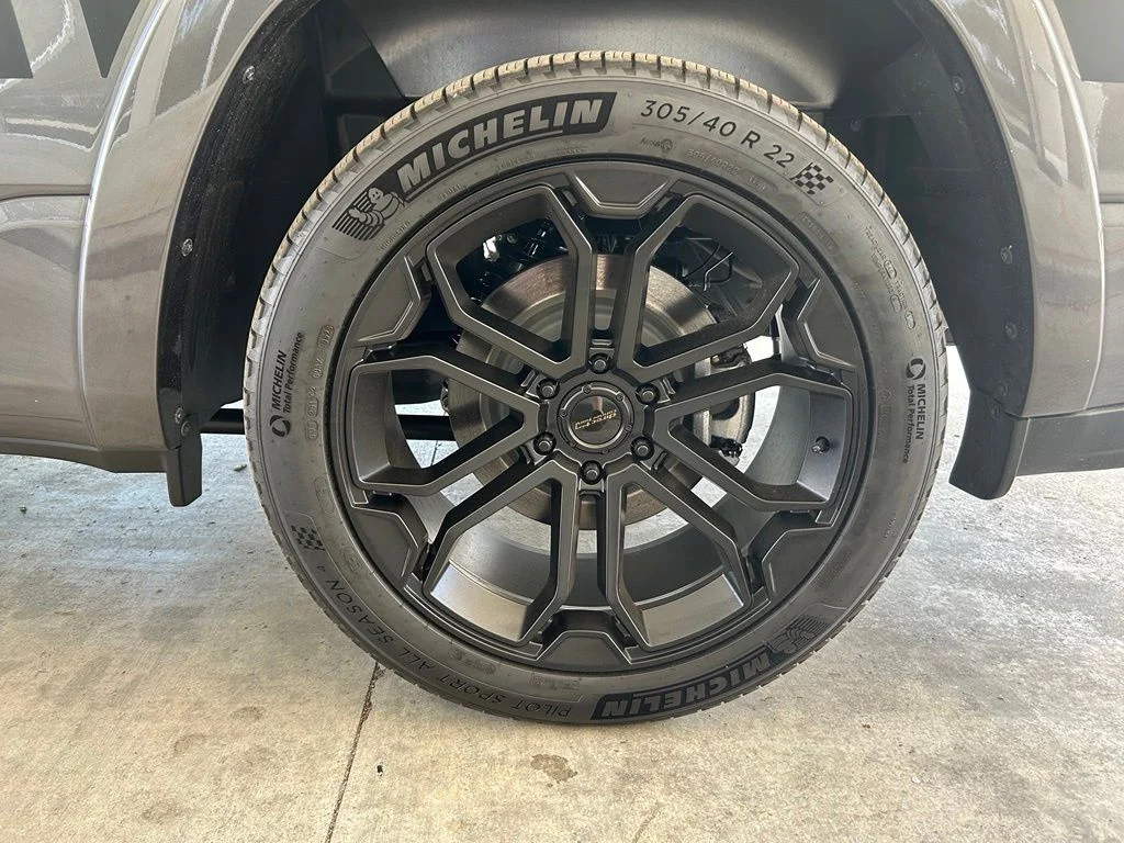 New 2026 Granite Crystal Metallic Clearcoat RAM Direct Connection 650 image 18