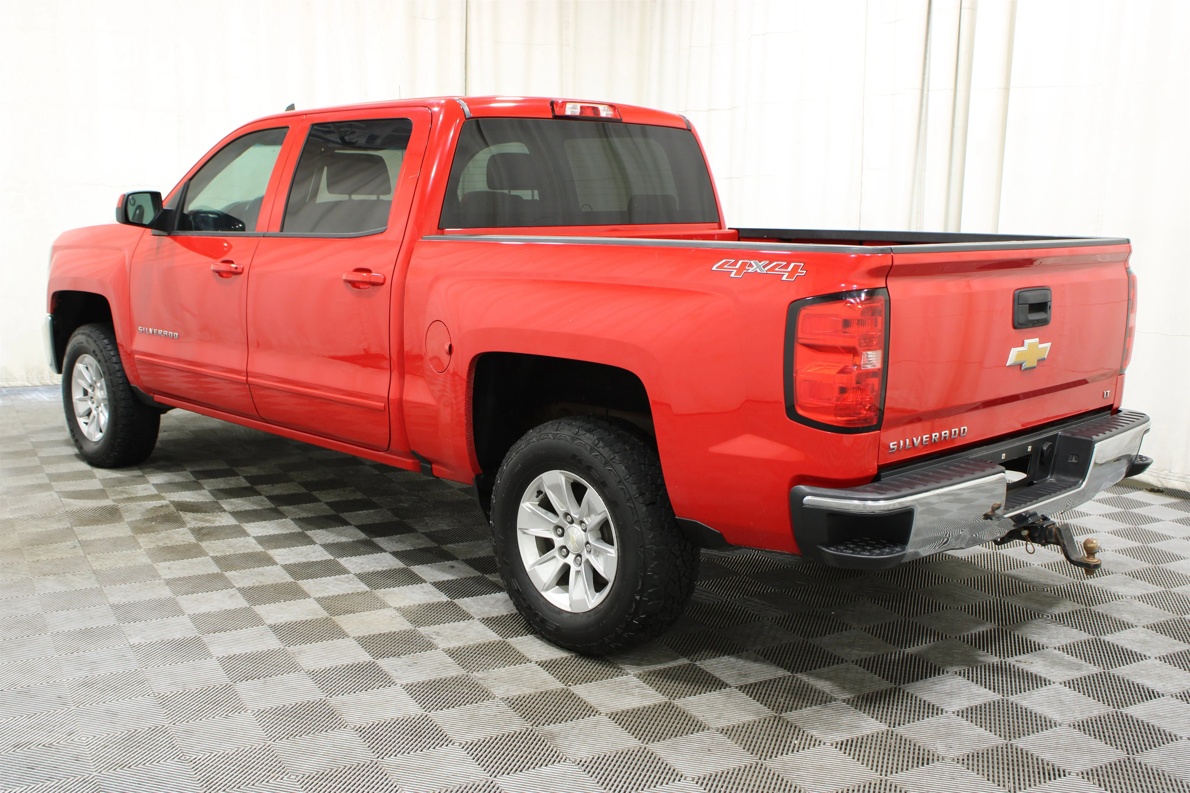 Used 2017 Red Hot Chevrolet LT image 25