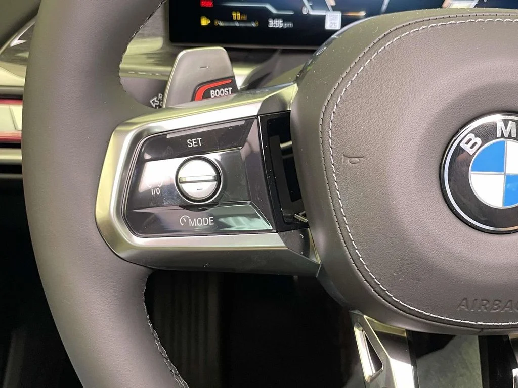 2026 BMW 7 Series 740i - Photo 30