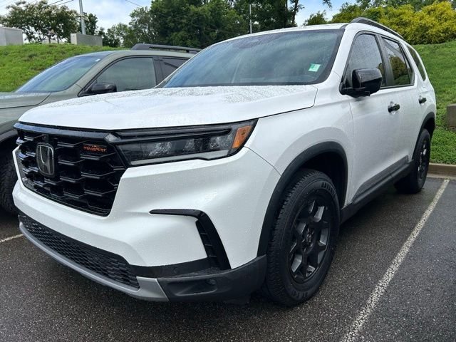 2023 Honda Pilot TrailSport AWD's photo