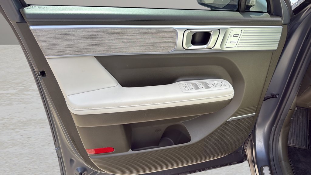 Used 2025 Ecotronic Gray Ma Hyundai Calligraphy image 9