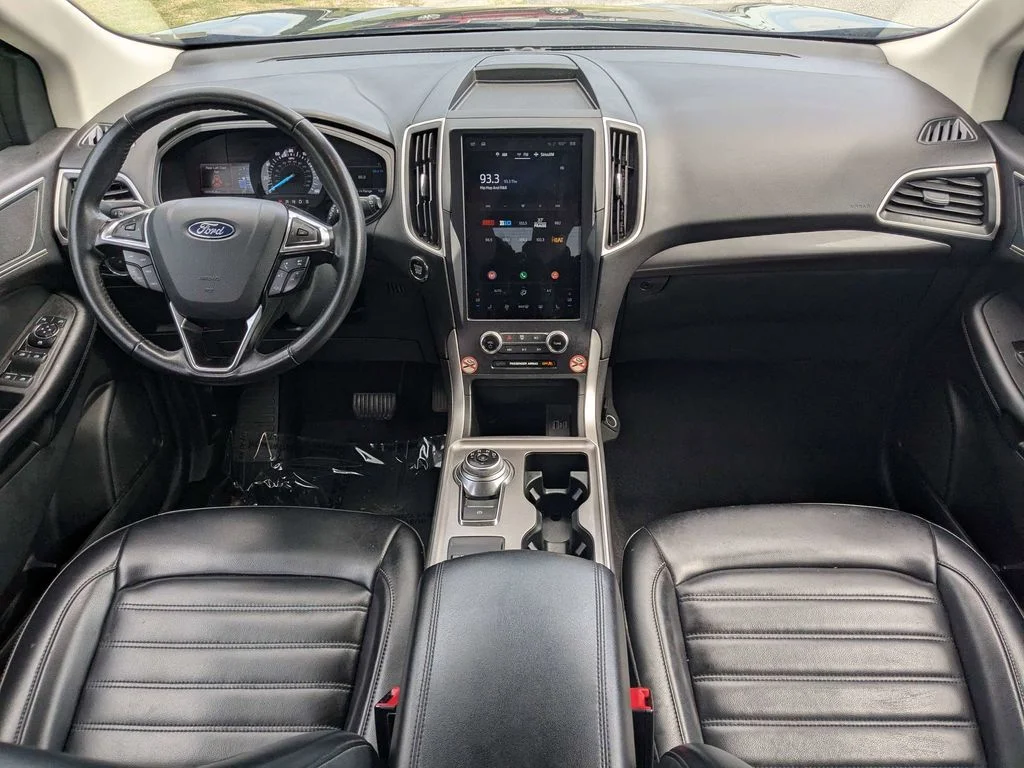 Used 2024 Black Ford SEL image 15