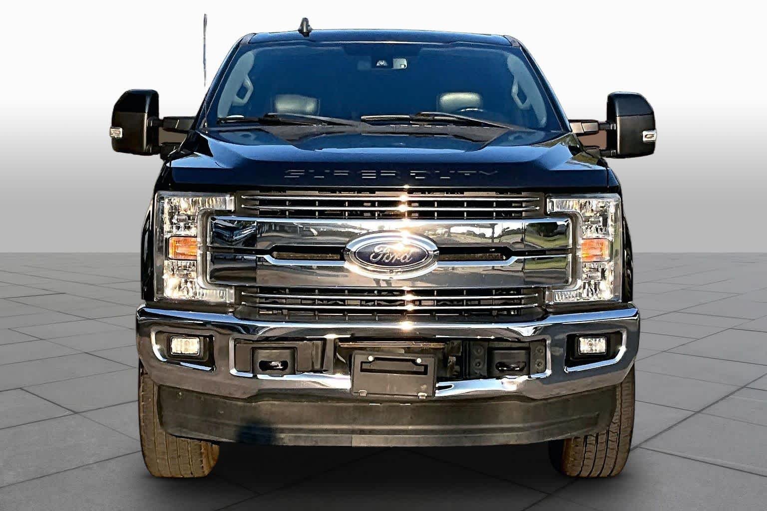 Used 2019 Agate Black Ford LARIAT image 4