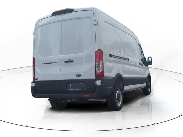 New 2026 Oxford White Ford Base image 5