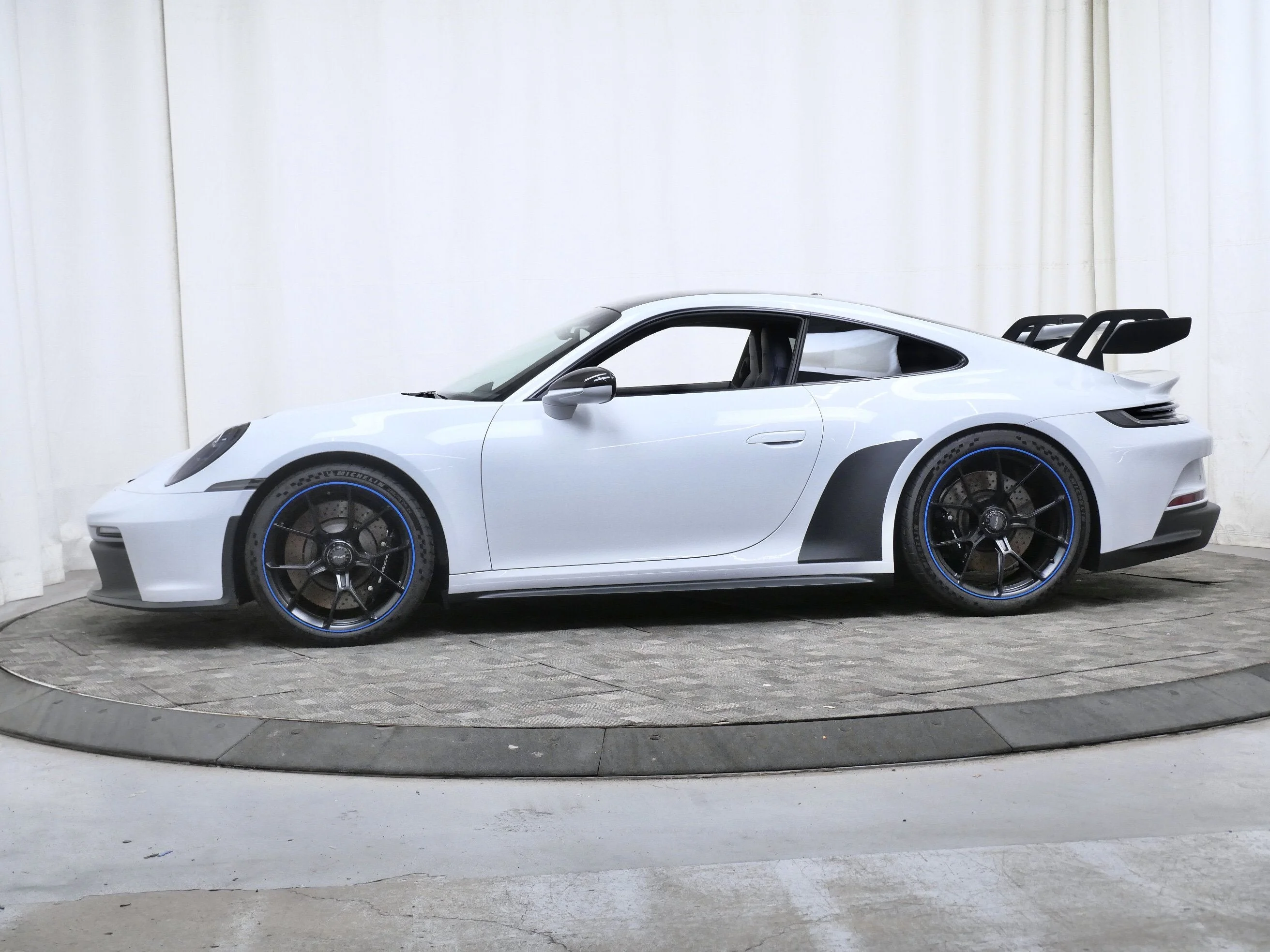 Used 2022 Porsche 911 GT3 with VIN WP0AC2A95NS268994 for sale in Minneapolis, Minnesota