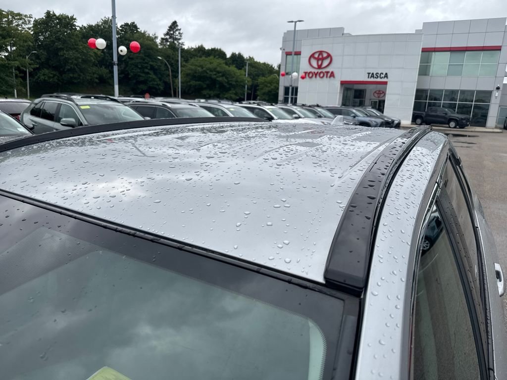 Used 2019 Silver Toyota LE image 42