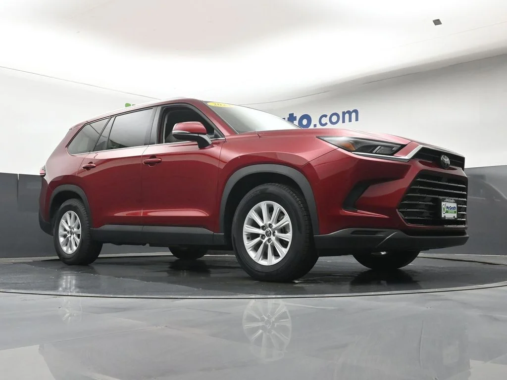 Certified Used 2024 Red Toyota XLE image 27