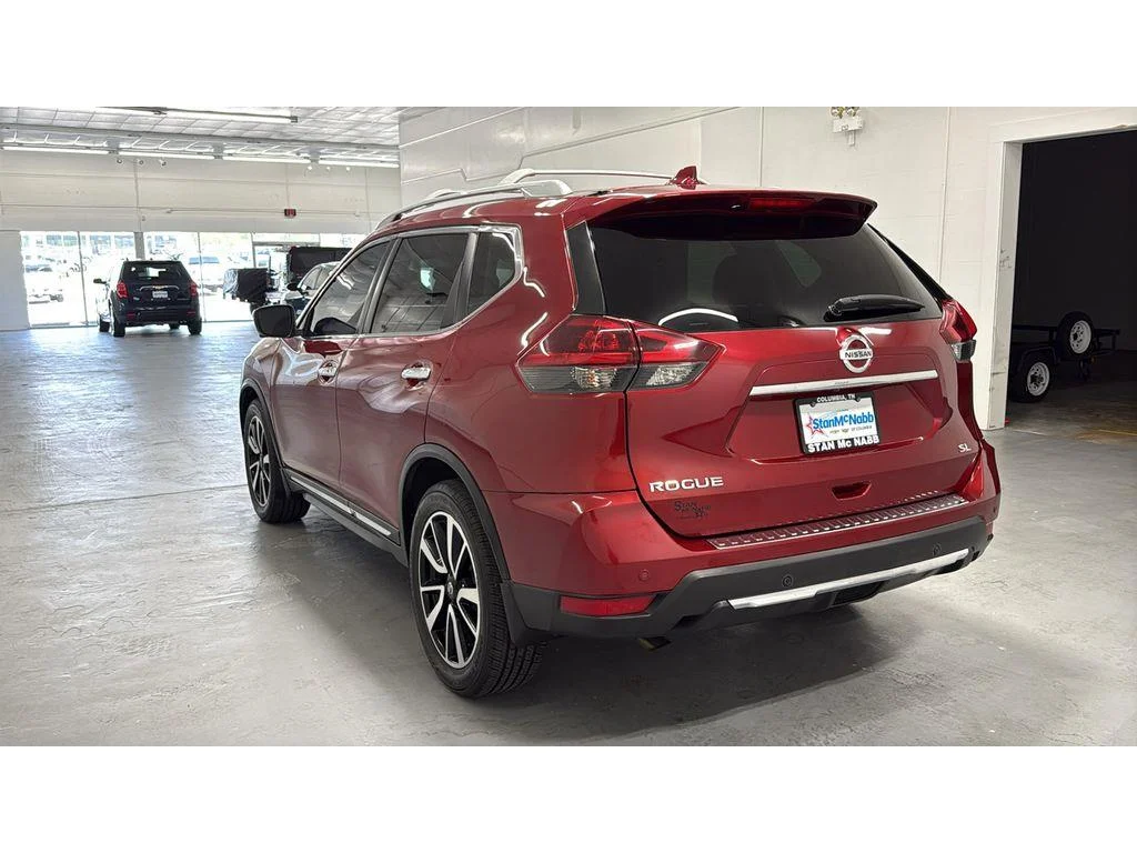 Used 2019 Scarlet Ember Tintcoat Nissan SL FWD 2.5L image 8