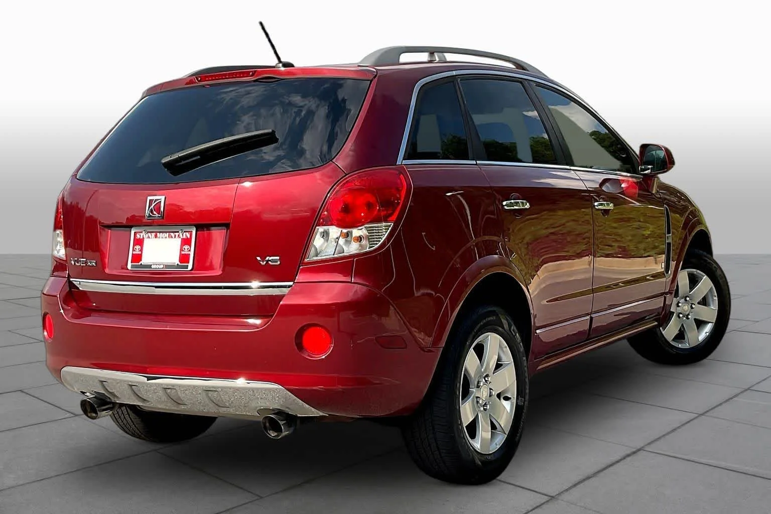 Used 2008 Ruby Red Saturn XR image 12