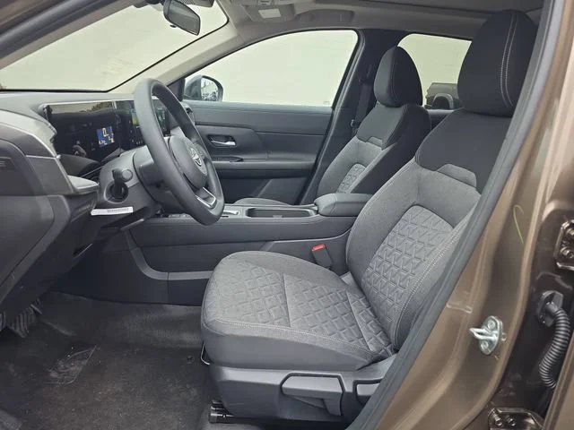 New 2026 Canyon Bronze Metallic Nissan SV image 14