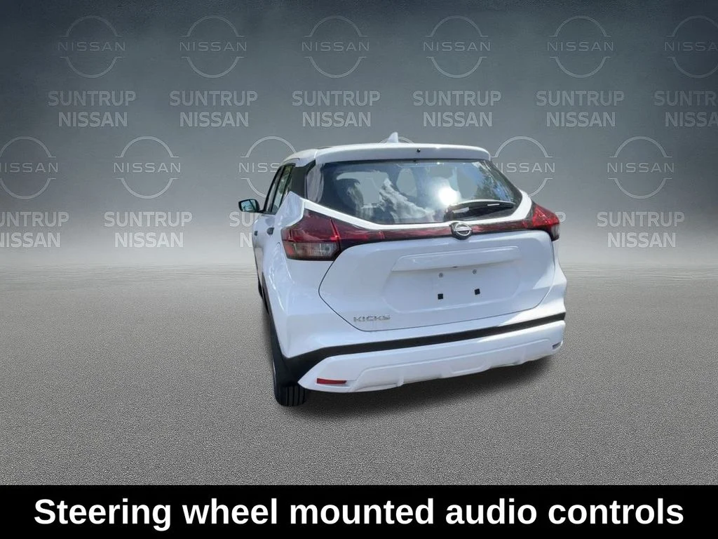 2025 Nissan KICKS PLAY Base - Photo 9