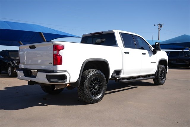 2022 Chevrolet Silverado 2500HD LTZ photo 4