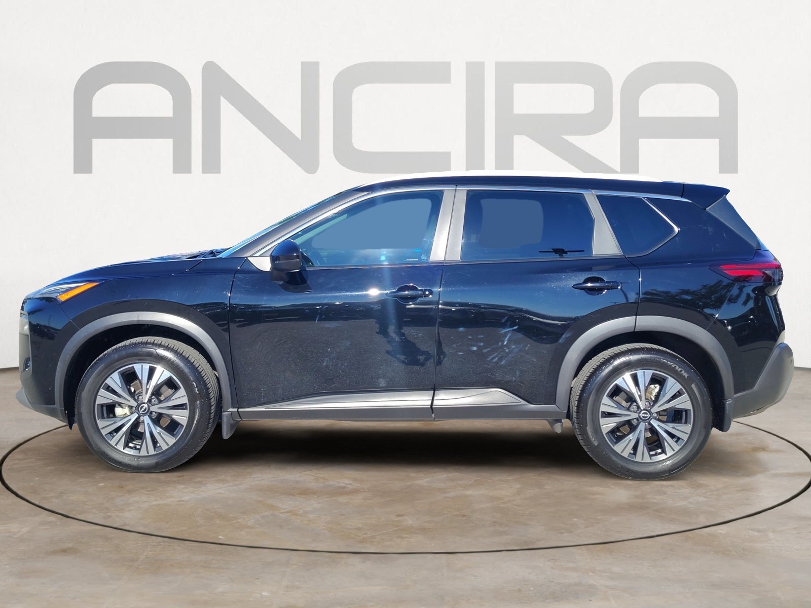 Used 2023 Super Black Nissan SV image 7