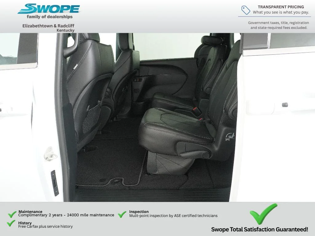 New 2026 Bright White Clear-Coat Exterior Paint Chrysler LX image 12