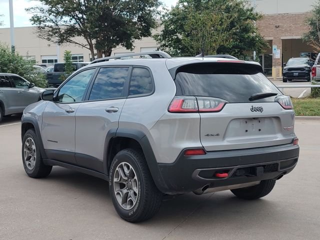 Used 2021 Silver Jeep Trailhawk image 5