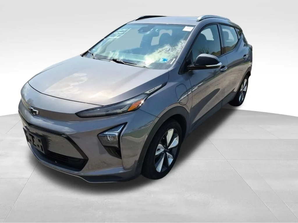 Used 2022 Gray Chevrolet LT image 15