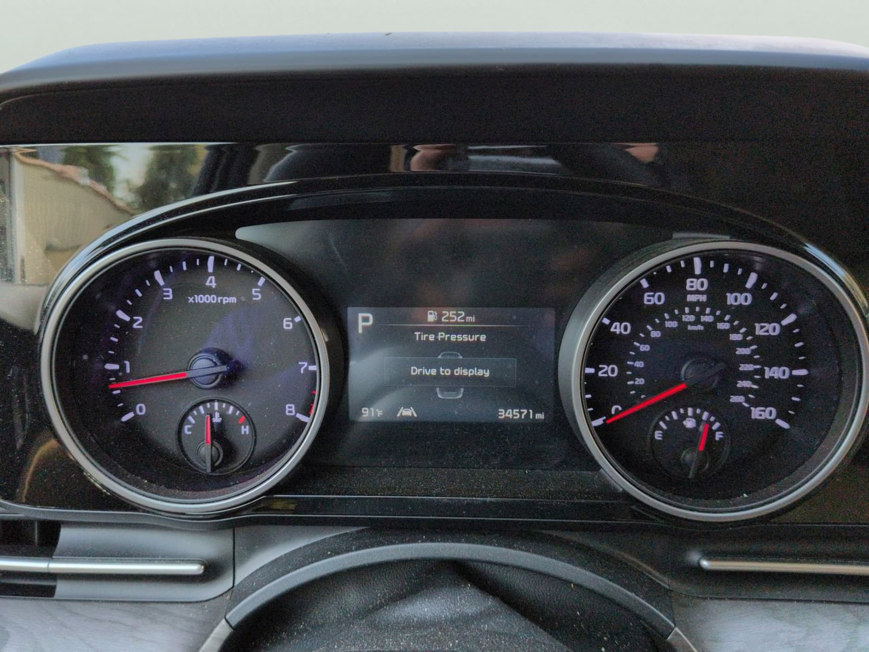 Certified Used 2024 Ceramic Silver Kia EX image 27