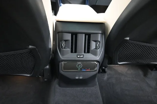 Used 2025 Blue BMW M50 xDrive image 17