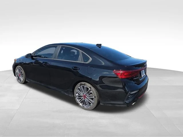 Used 2021 Black Kia GT image 3