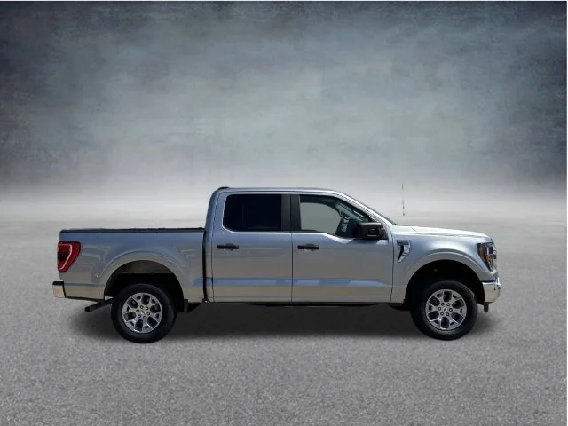 Used 2023 Silver Ford XLT image 28