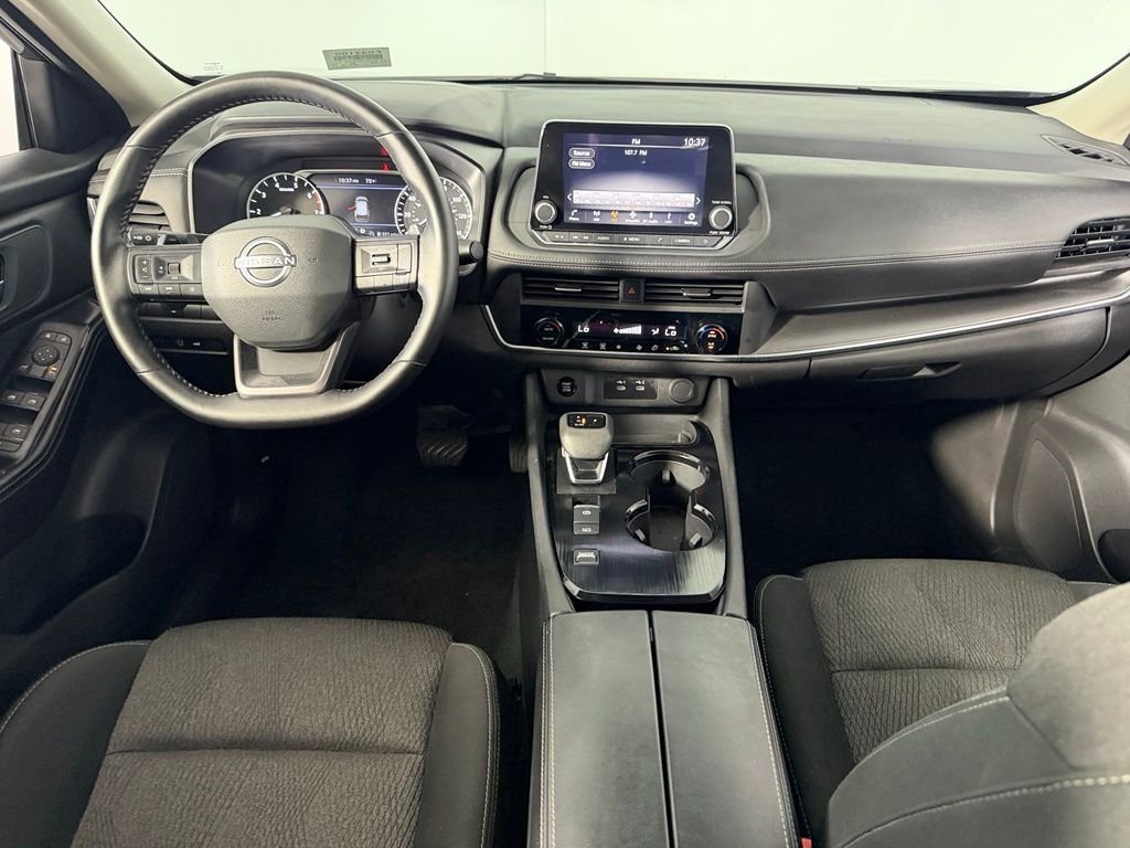 Used 2025 Gun Metallic Nissan SV image 12