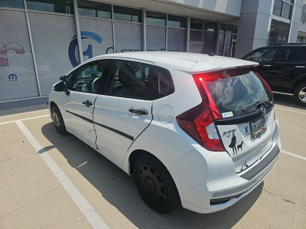 Used 2019 White Honda LX image 6