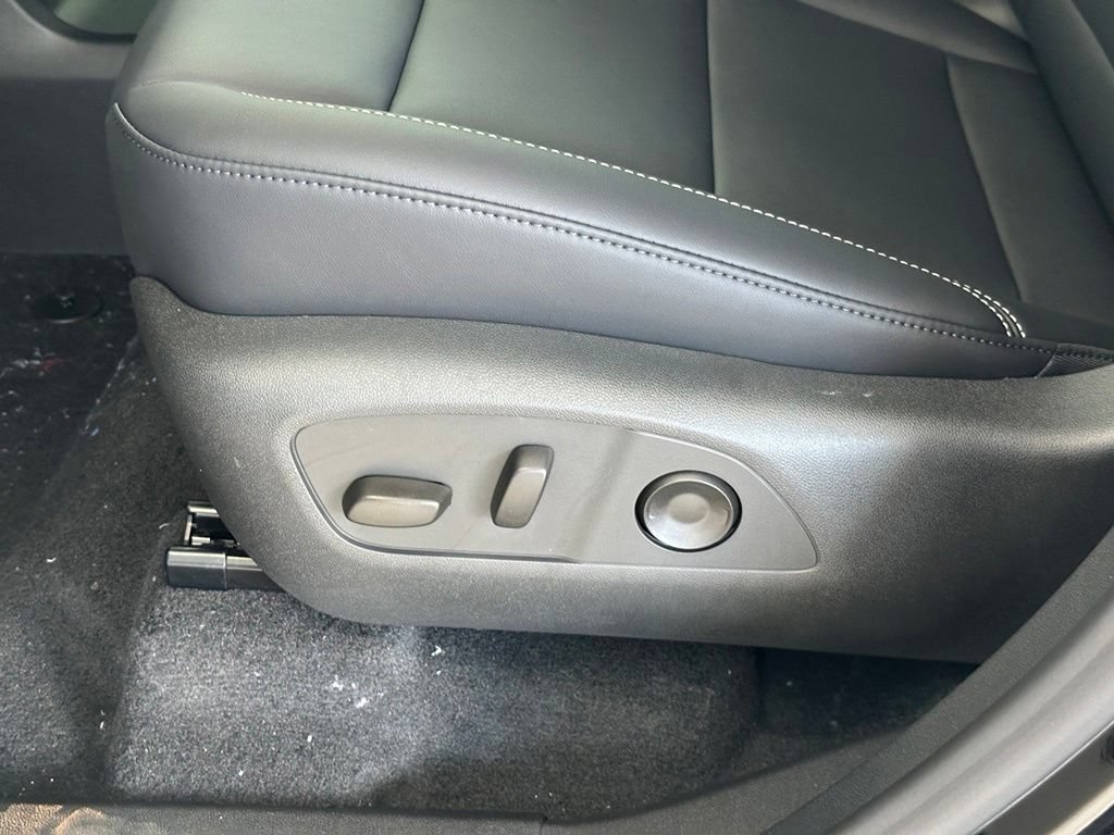 2026 GMC Acadia Elevation - Photo 15
