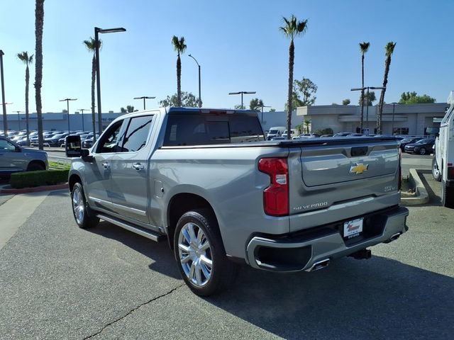 Used 2025 Sterling Gray Metallic Chevrolet High Country image 9