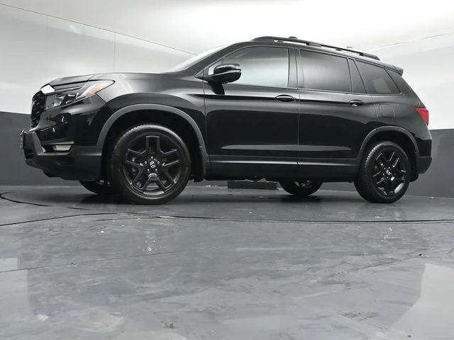 Certified Used 2023 Black Honda EX-L image 41