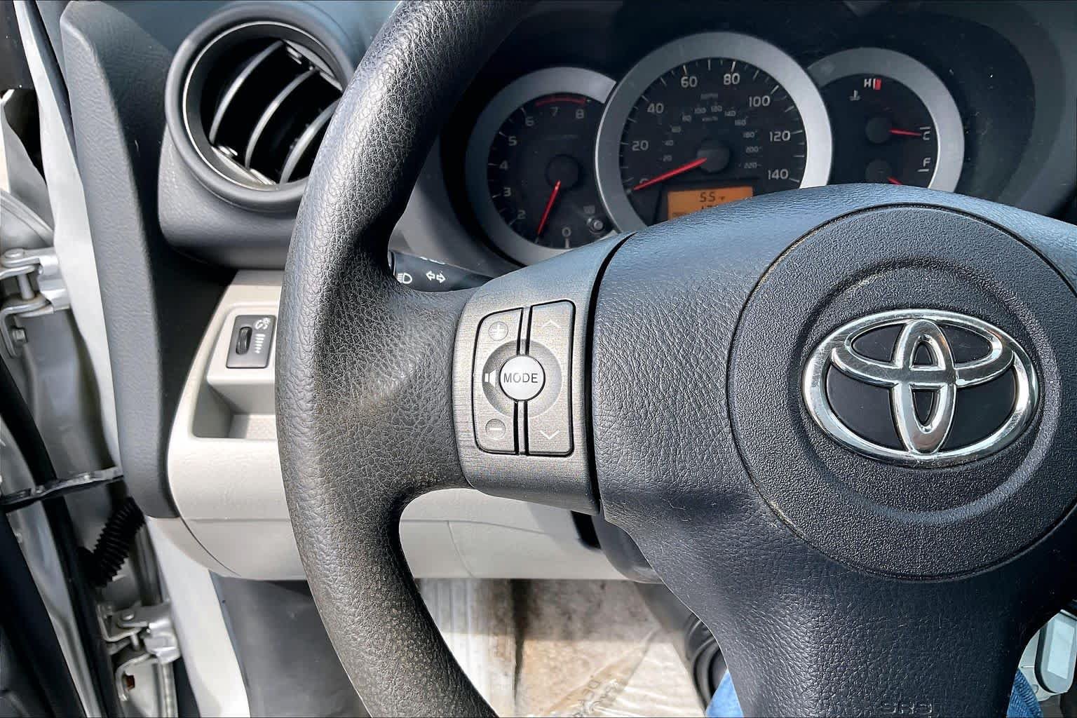 Used 2012 Classic Silver Metallic Toyota  image 24