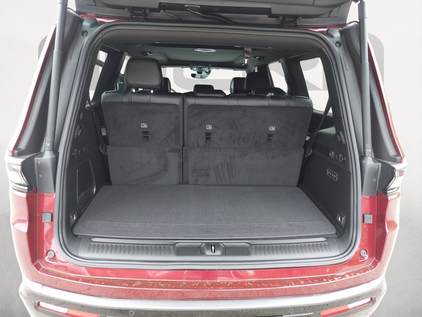 New 2026 Velvet Red Pearlcoat Jeep Limited Reserve image 12