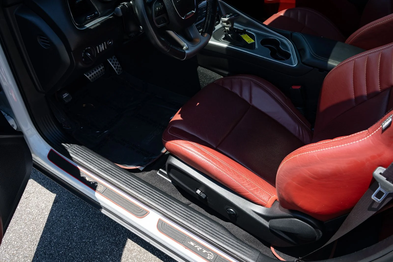 Used 2019 White Dodge SRT Hellcat Widebody image 30