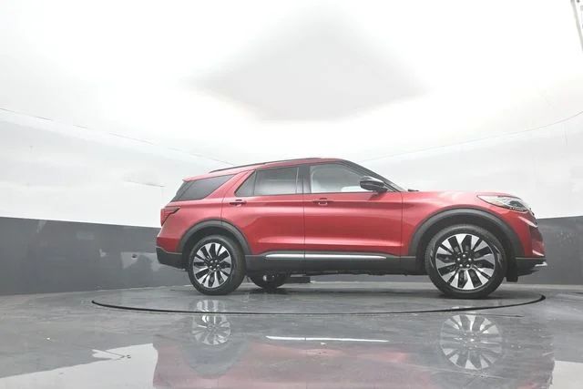 New 2026 Rapid Red Metallic Tinted Clearcoat Ford Platinum™ image 35