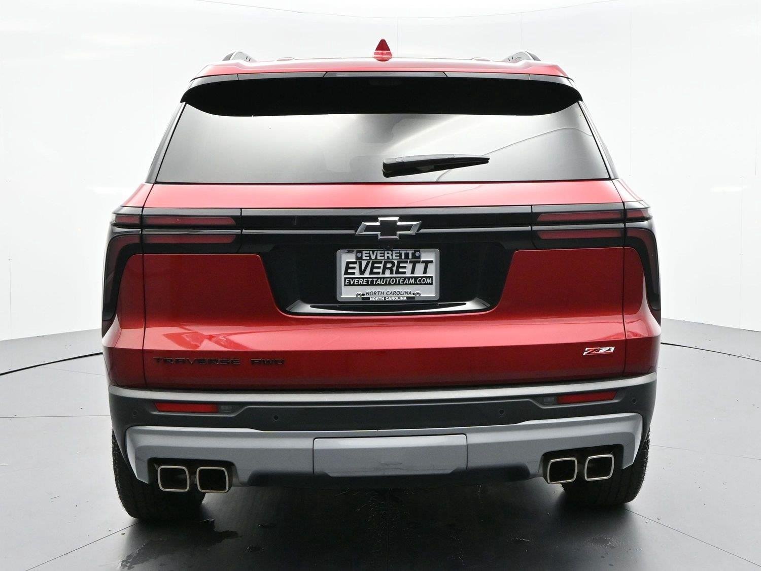 Used 2024 Radiant Red Tintcoat Chevrolet Z71 image 6