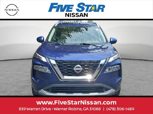 Used 2022 Blue Nissan SV image 8