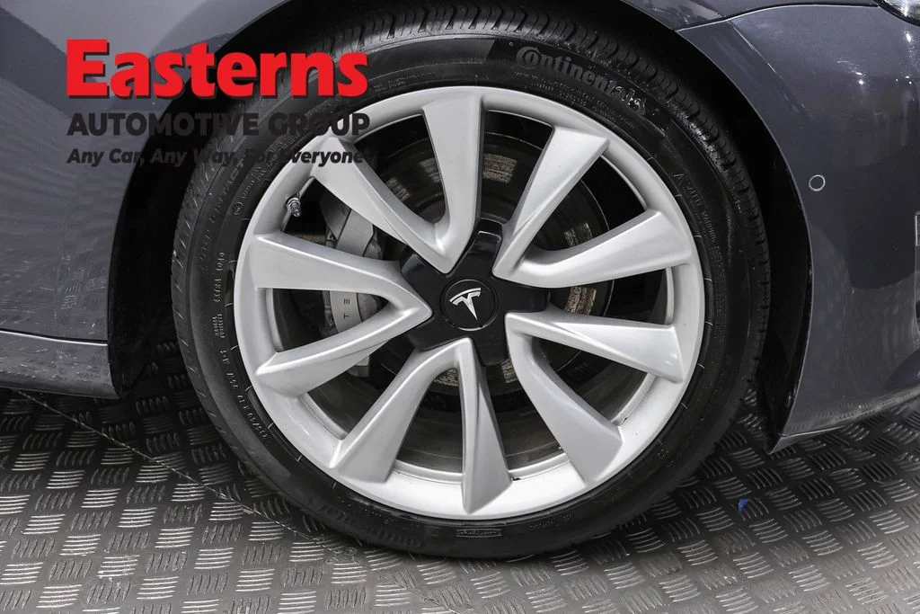 Used 2019 Gray Tesla Long Range image 25