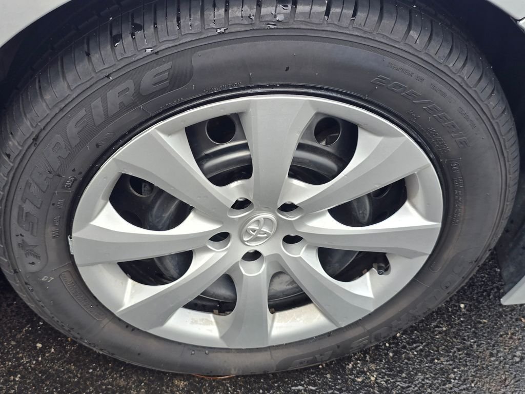 Used 2024 Silver Toyota LE image 20
