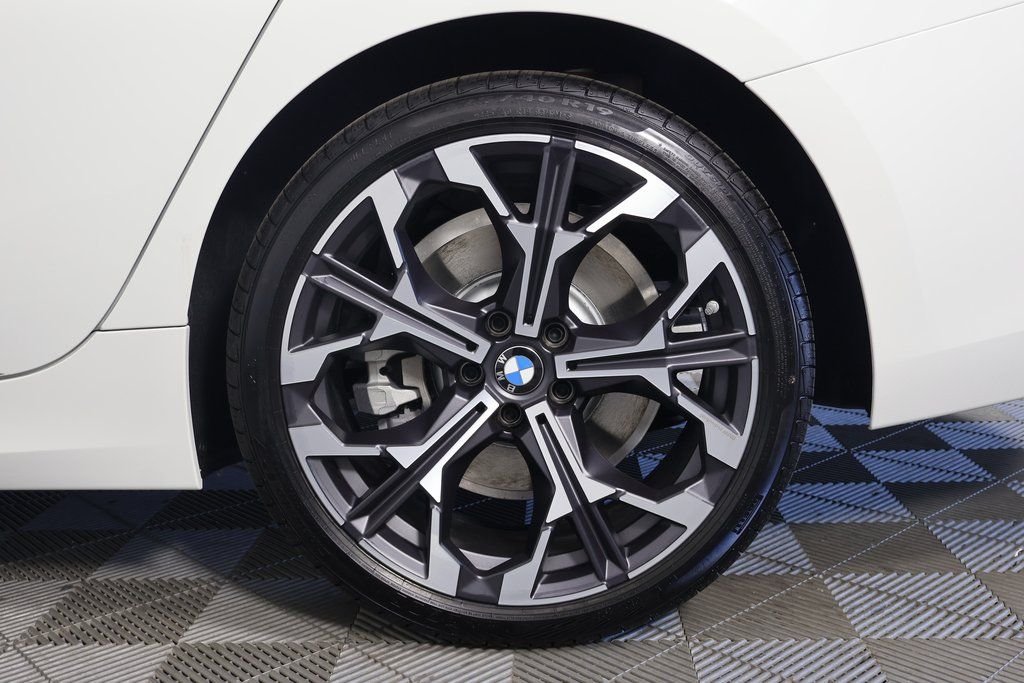 New 2026 Alpine White BMW 330i image 10