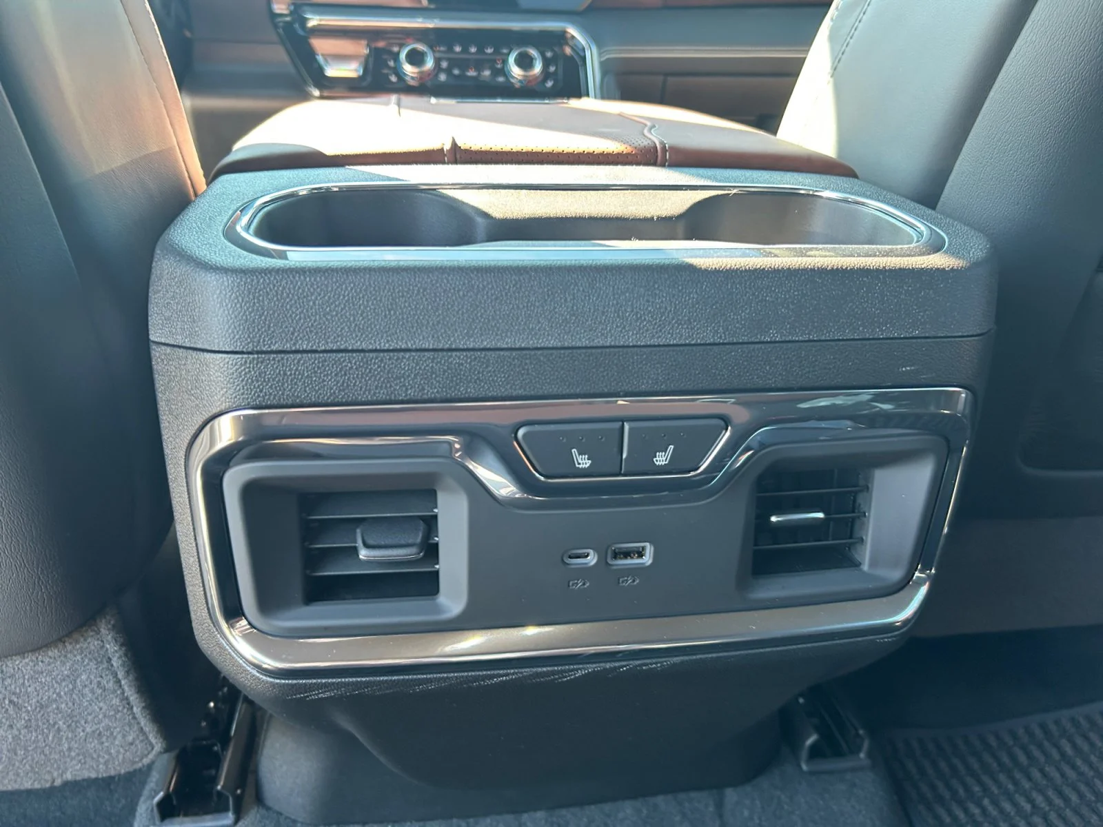 New 2026 Summit White GMC Denali Ultimate image 20
