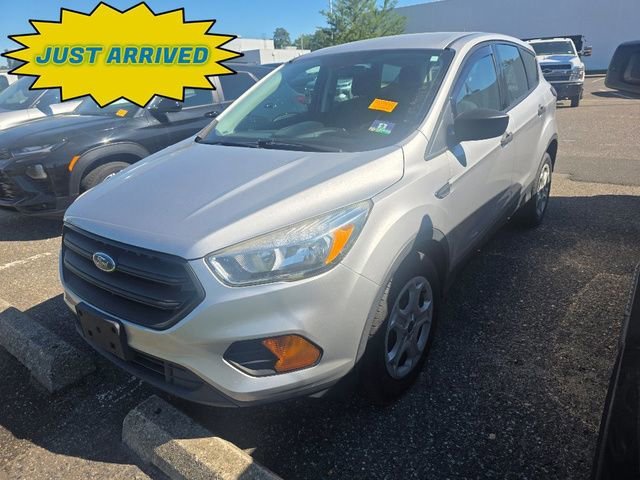 2017 Ford Escape S's photo