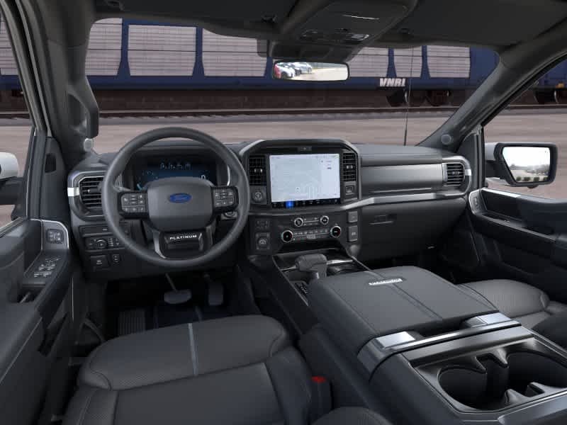 New 2026 Star White Metallic Tri-Coat Ford Platinum® image 9