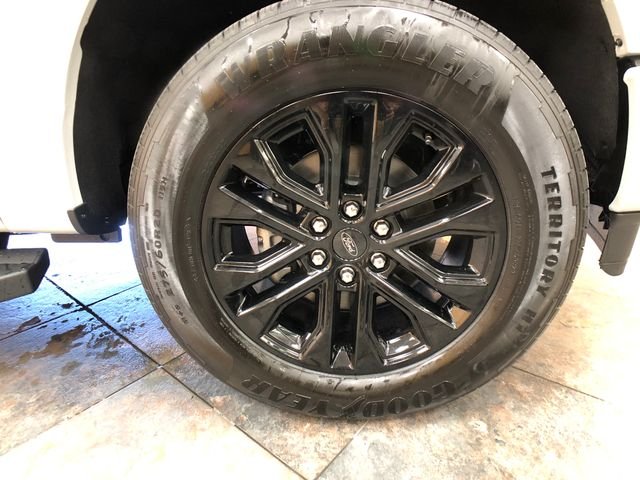New 2026 Avalanche Ford Lariat® image 9