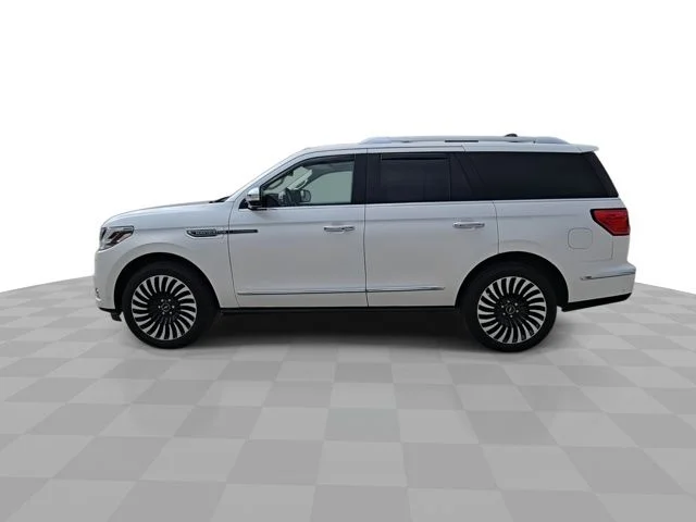 Used 2019 White Platinum Clearcoat Metallic Lincoln Black Label image 5