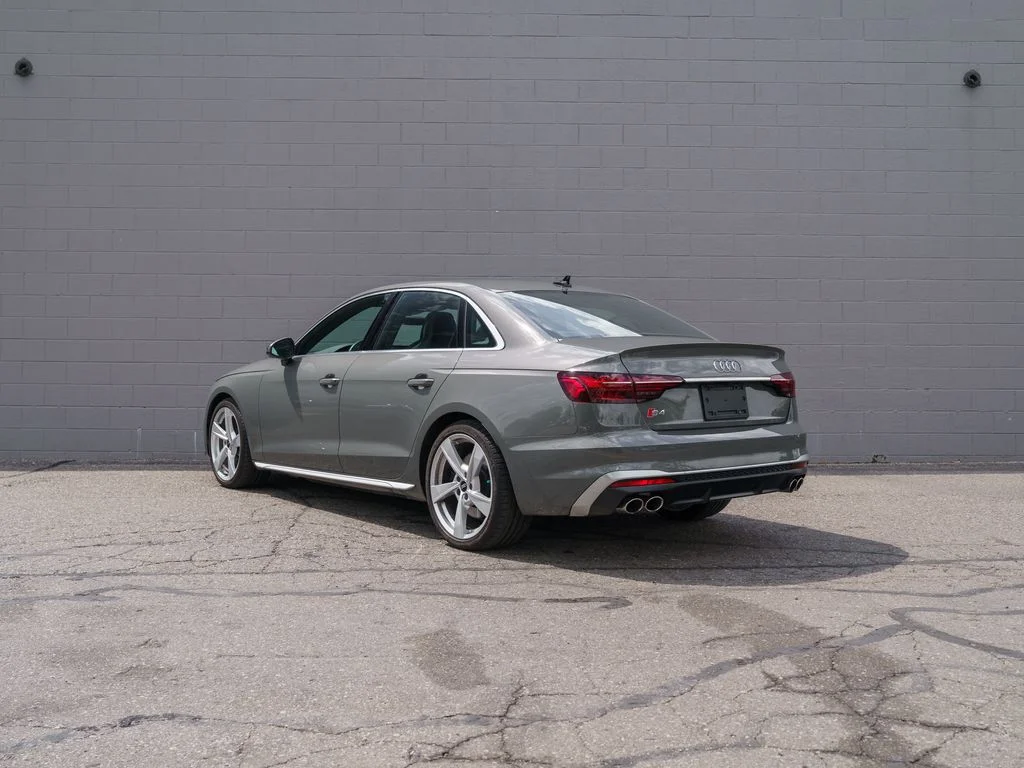 Used 2023 Chronos Gray Metallic Audi 3.0T Premium Plus image 3